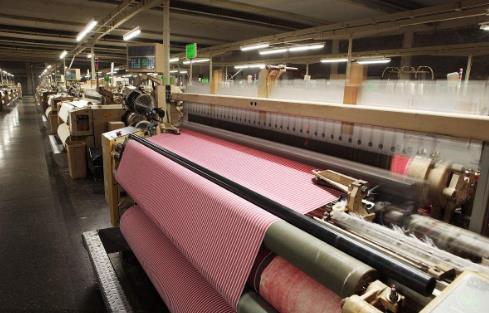 男子炒股赚两千万,随后创业开工厂,打入全国纺织行业的前30强